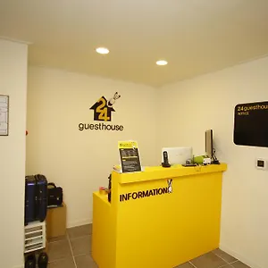 24 Sinchon Avenue 首爾
