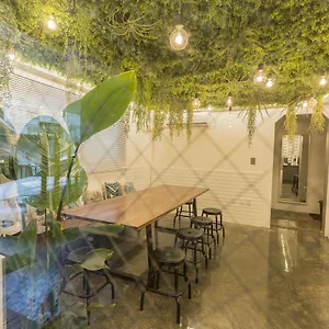 Hostel Sio